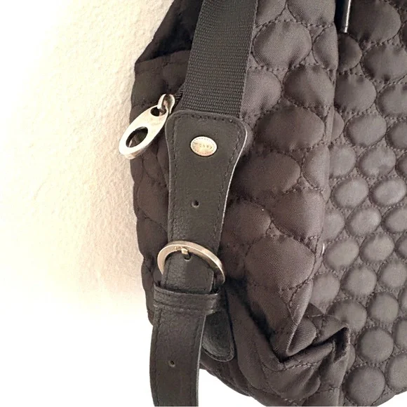 Mosey | Women’s Black Quilted Convertible Adjustable Shoulder Bag Backpack - Picture 6 of 9
